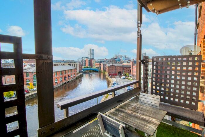 1 Bedroom Flat To Rent In The Calls, Leeds, LS2