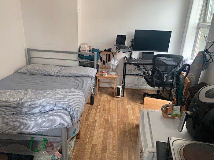 Studio To Rent In Station Road, Harrow, HA1