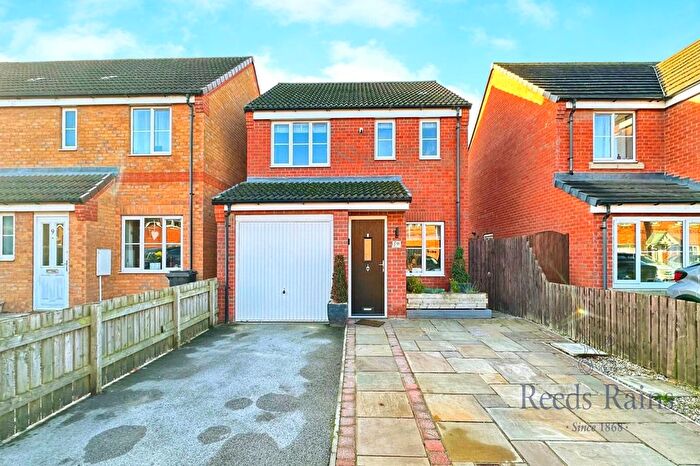 3 Bedroom Detached House For Sale In Mulberry Close, Selby, YO8