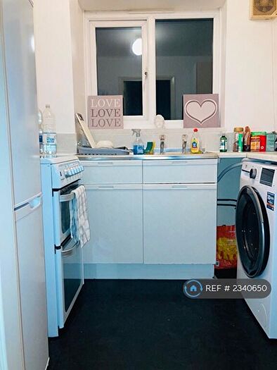 1 Bedroom Flat To Rent In Latimer Drive, Hornchurch, RM12