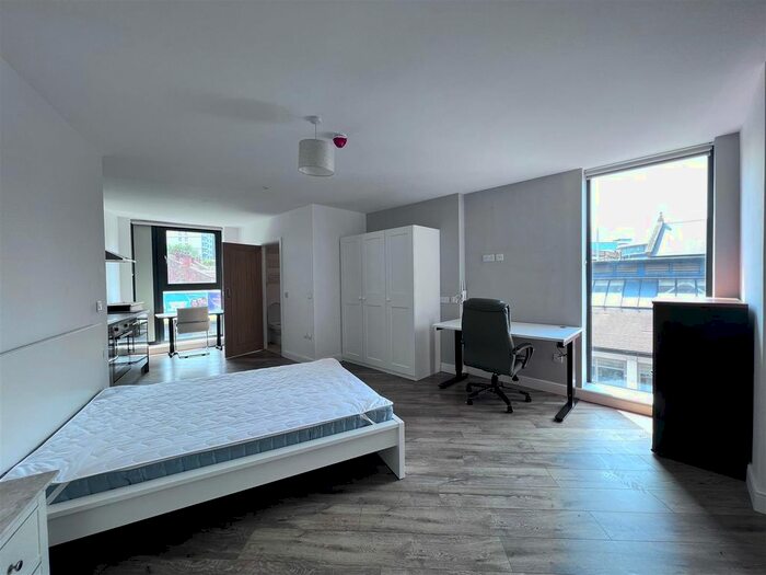 Studio To Rent In , Freckingham Street, Nottingham, NG1