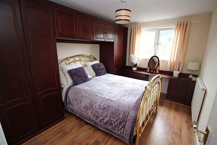 2 Bedroom Flat For Sale In Dempster Street, Greenock, PA15