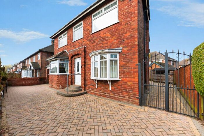 3 Bedroom Detached House For Sale In Canterbury Drive, Grimsby, Lincolnshire, DN34