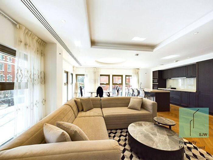 3 Bedroom Flat To Rent In John Islip Street, Abell House, SW1P