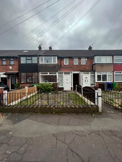 2 Bedroom Terraced House To Rent In Ramsey Street, Manchester, M40