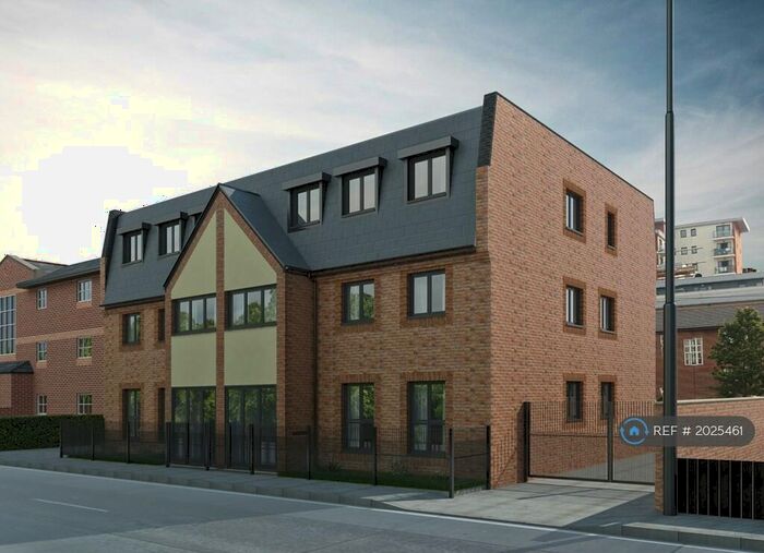 1 Bedroom Flat To Rent In Churchill House, Slough, SL2