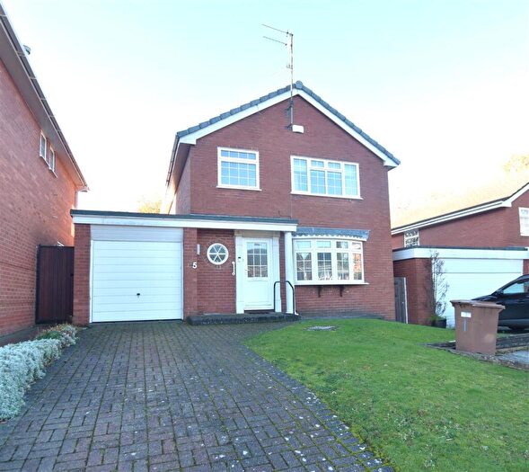 4 Bedroom Detached House For Sale In Dodleston Close, Noctorum, CH43