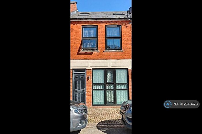 3 Bedroom Terraced House To Rent In Allen Road, Northampton, NN1