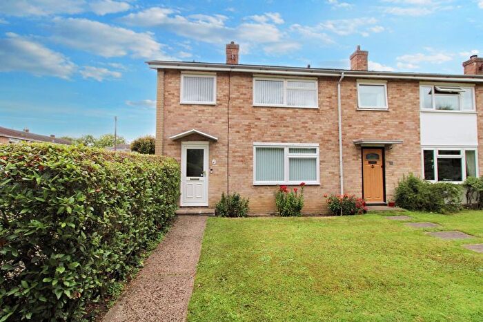 3 Bedroom End Of Terrace House For Sale In Firs Close, Hazlemere, High Wycombe, HP15