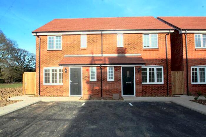 2 Bedroom End Of Terrace House To Rent In Robinson Crescent, Forgewood, RH10