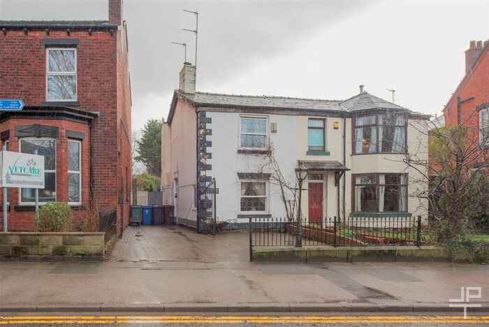 2 Bedroom Semi-Detached House To Rent In St. Helens Road, Leigh, Greater Manchester, WN7