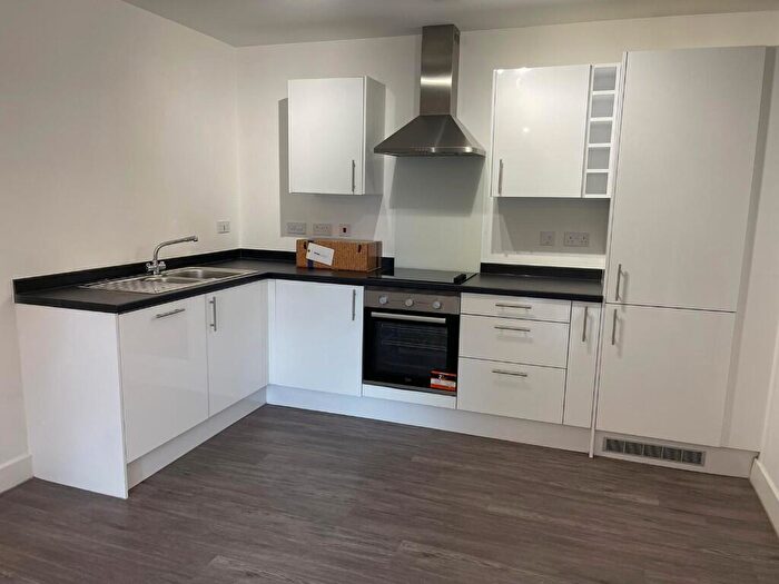 1 Bedroom Apartment To Rent In Blanchfort Close, Tile Hill, Coventry, West Midlands, CV4