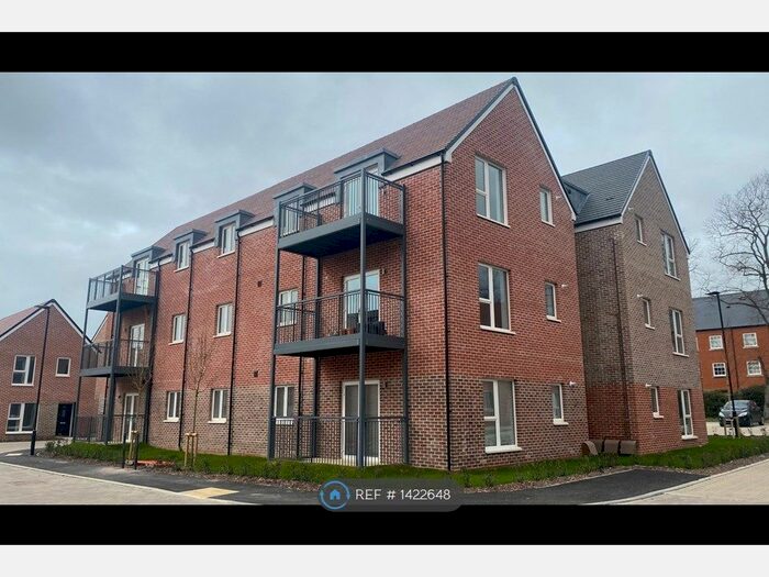 2 Bedroom Flat To Rent In Anna Sewell Way, Chichester, PO19