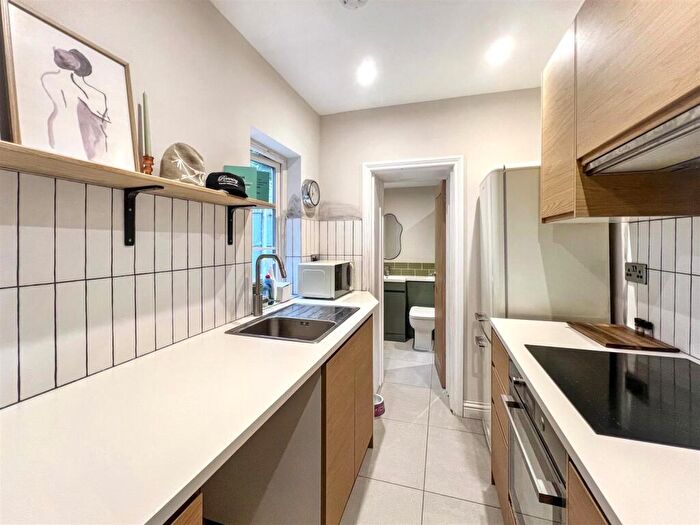 3 Bedroom End Of Terrace House For Sale In King Street, Norwich, NR1