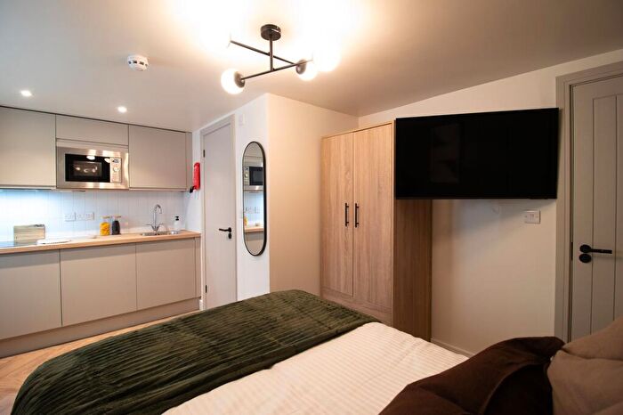 Studio To Rent In Room, St. Marys Road, Gillingham, ME7