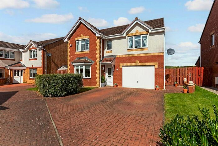 4 Bedroom Detached House For Sale In Barrow Park, Blackwood, Lanark, ML11