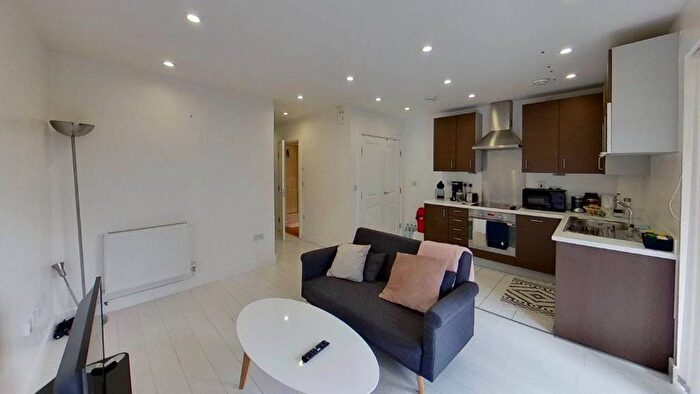 1 Bedroom Studio To Rent In Hodgeson House, Tower Hamlets, London, E1