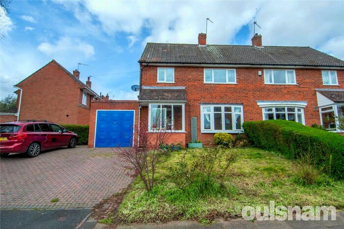 3 Bedroom Semi-Detached House To Rent In Wistaria Close, Birmingham, West Midlands, B31