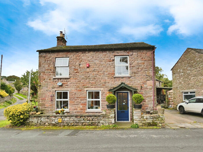 5 Bedroom Detached House For Sale In Mellwood, Winton, CA17