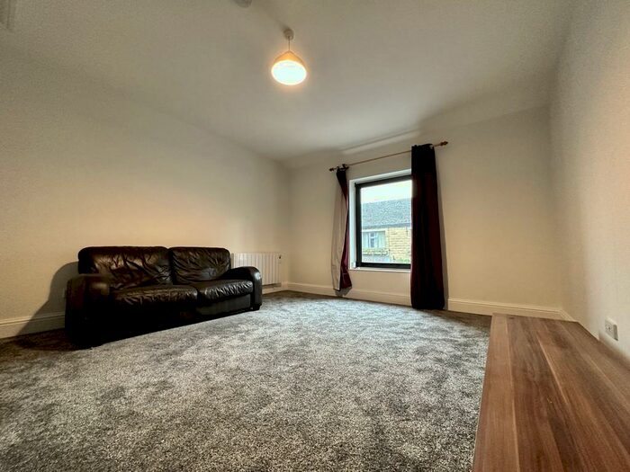 1 Bedroom Apartment To Rent In Market Street, New Mills, SK22