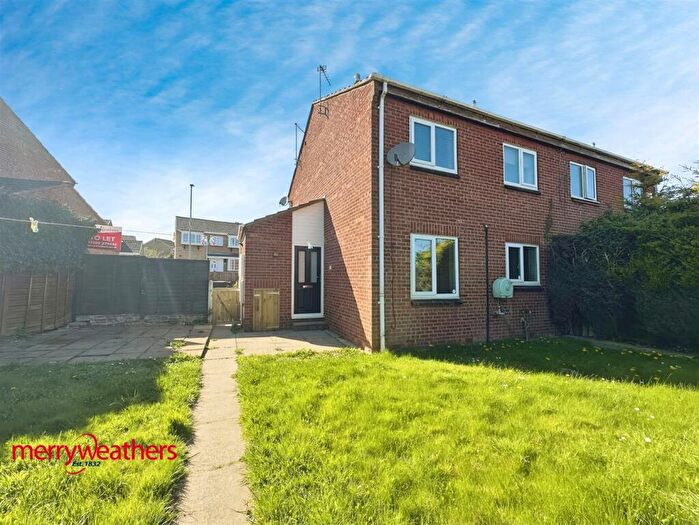 1 Bedroom Town House To Rent In Armstrong Walk, Maltby, Rotherham, S66