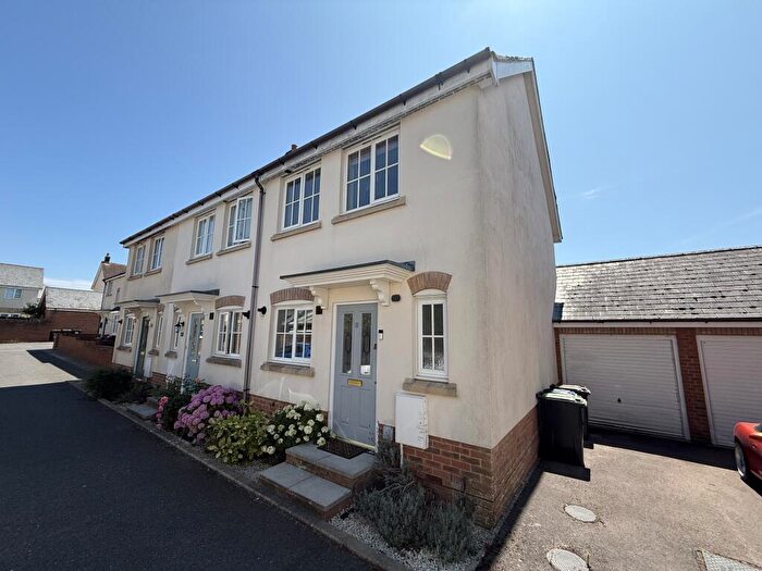 2 Bedroom End Of Terrace House To Rent In Ridgeway Road, SP8