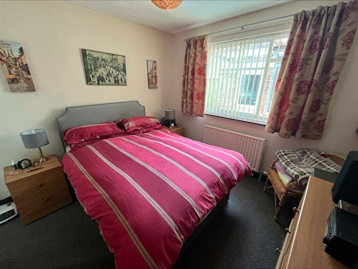 2 Bedroom Detached Bungalow For Sale In Dove Close, Louth, LN11