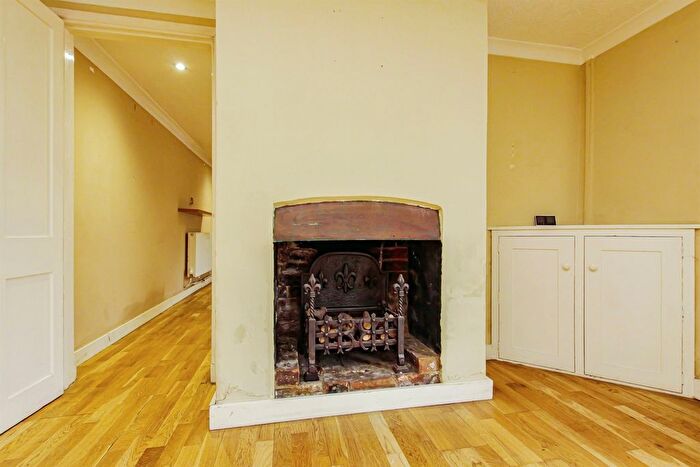 4 Bedroom Detached House For Sale In Newmarket Road, Stretham, Ely, CB6