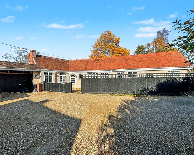 2 Bedroom Bungalow For Sale In Letcombe Regis, Wantage, OX12