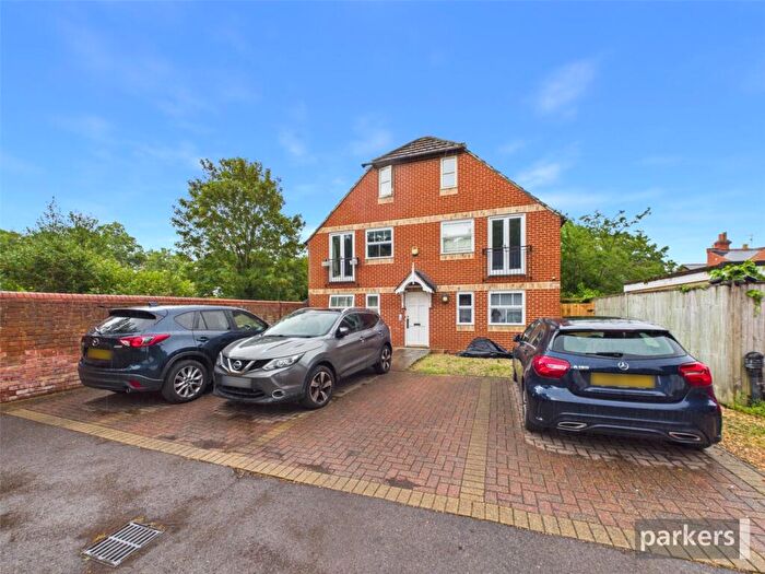 1 Bedroom Apartment To Rent In Wokingham Road, Reading, Berkshire, RG6