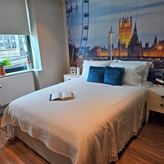 Studio To Rent In Wellesley Road, Croydon, London, CR0