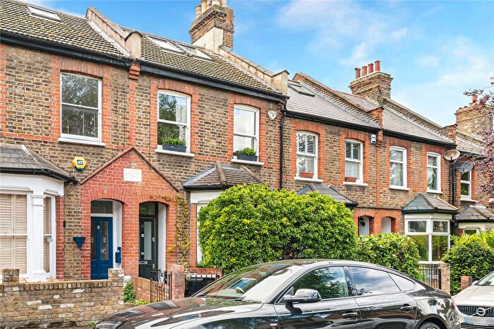 3 Bedroom Terraced House For Sale In Bedford Road, Walthamstow, London, E17