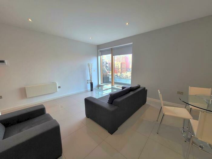 1 Bedroom Apartment To Rent In Apt . :: Ice Plant, M4