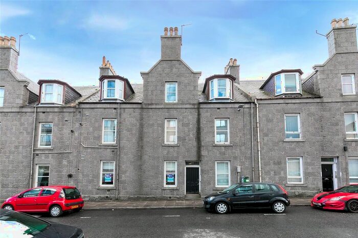 1 Bedroom Flat To Rent In C Hardgate, Aberdeen, AB11