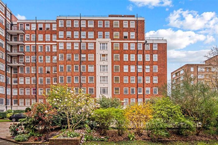 2 Bedroom Flat To Rent In Edgware Road, London, W2