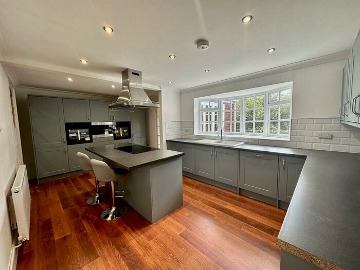 4 Bedroom House To Rent In Witham Place, Boston, PE21