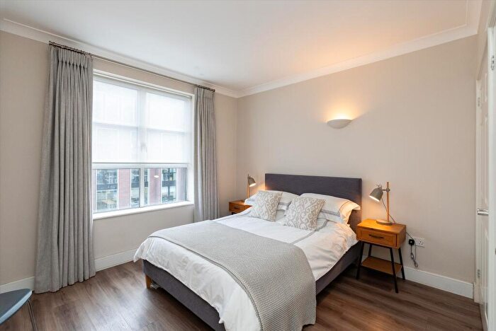1 Bedroom Flat For Sale In Jarratt Street, Kingston Upon Hull, HU1