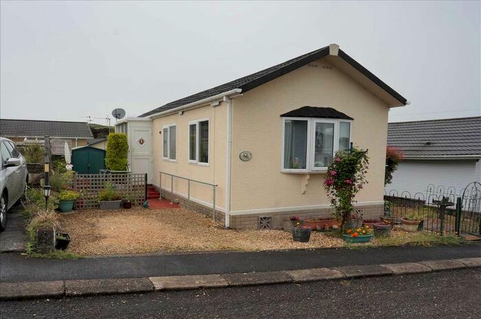 2 Bedroom Park Home For Sale In Marlais Park, Carmel, Llanelli, SA14
