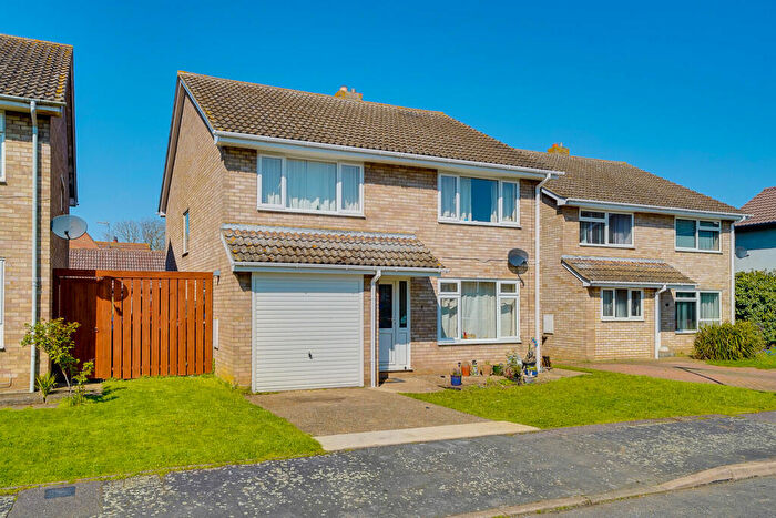 4 Bedroom Detached House To Rent In Red Lion Close, Alconbury, PE28