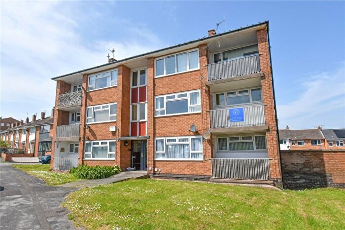 2 Bedroom Flat For Sale In Somerset Road, West Kirby, Wirral, CH48