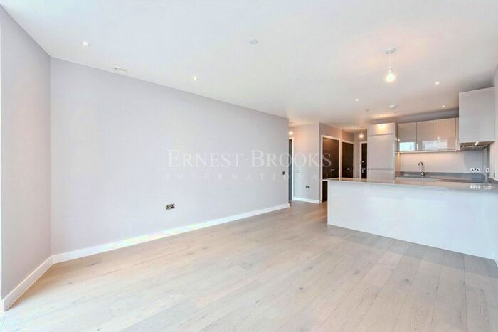 2 Bedroom Flat To Rent In Vision Tower, Barking, Barking, IG11