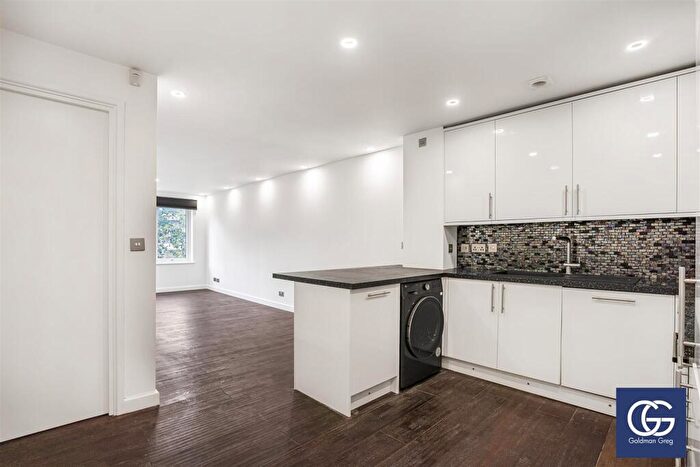 1 Bedroom Apartment To Rent In Conant Mews, London, E1