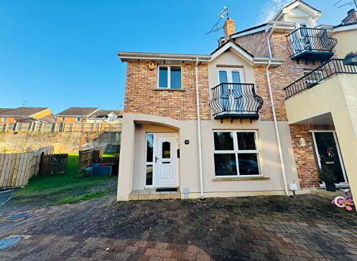 3 Bedroom TownHouse For Sale In Brookview Glen, L'Derry, BT47