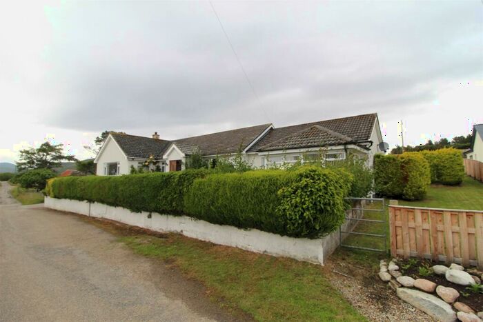 3 Bedroom Detached Bungalow For Sale In Badnellan, Brora, KW9