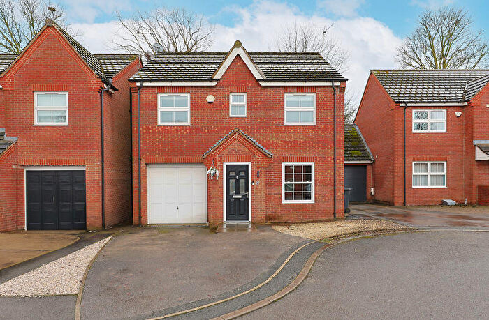 3 Bedroom Detached House For Sale In Ralley Close, Holmewood, Chesterfield, S42
