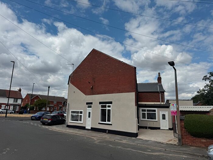 2 Bedroom Flat To Rent In Church Street, Bentley, Doncaster, DN5