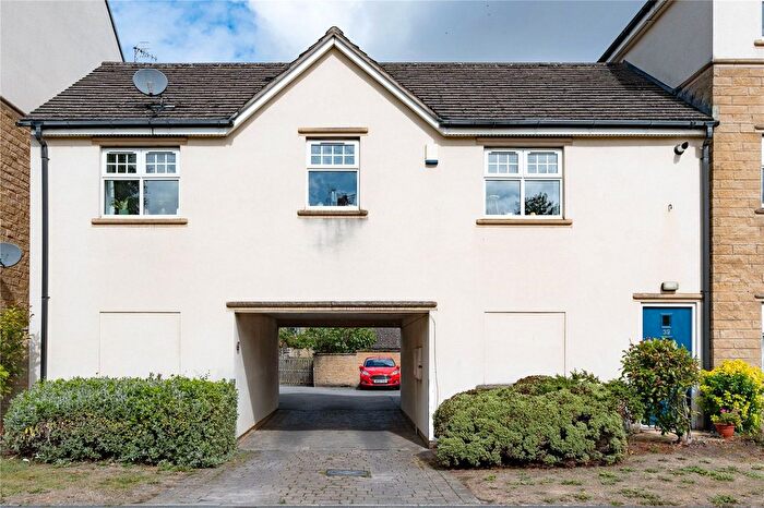 2 Bedroom Flat For Sale In High Royds Drive, Menston, Ilkley, West Yorkshire, LS29