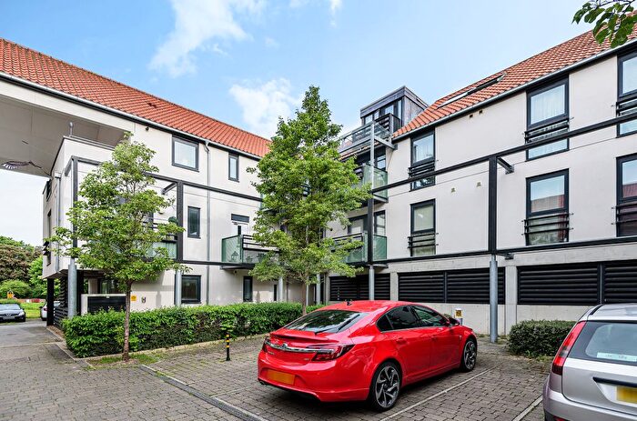 1 Bedroom Flat For Sale In Upper Chase, Chelmsford, CM2