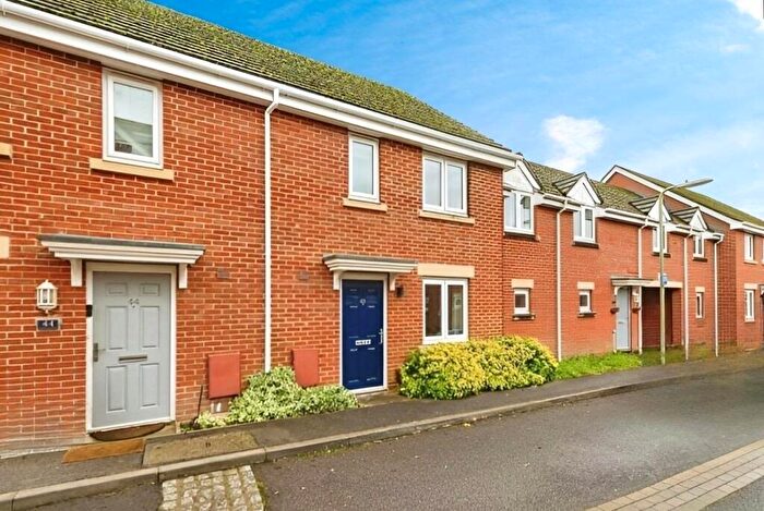 3 Bedroom Terraced House For Sale In Little Hackets, Havant, Hampshire, PO9