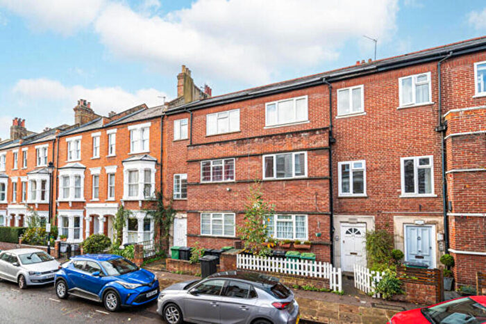 1 Bedroom Apartment To Rent In Mackeson Road, Hampstead, London, NW3